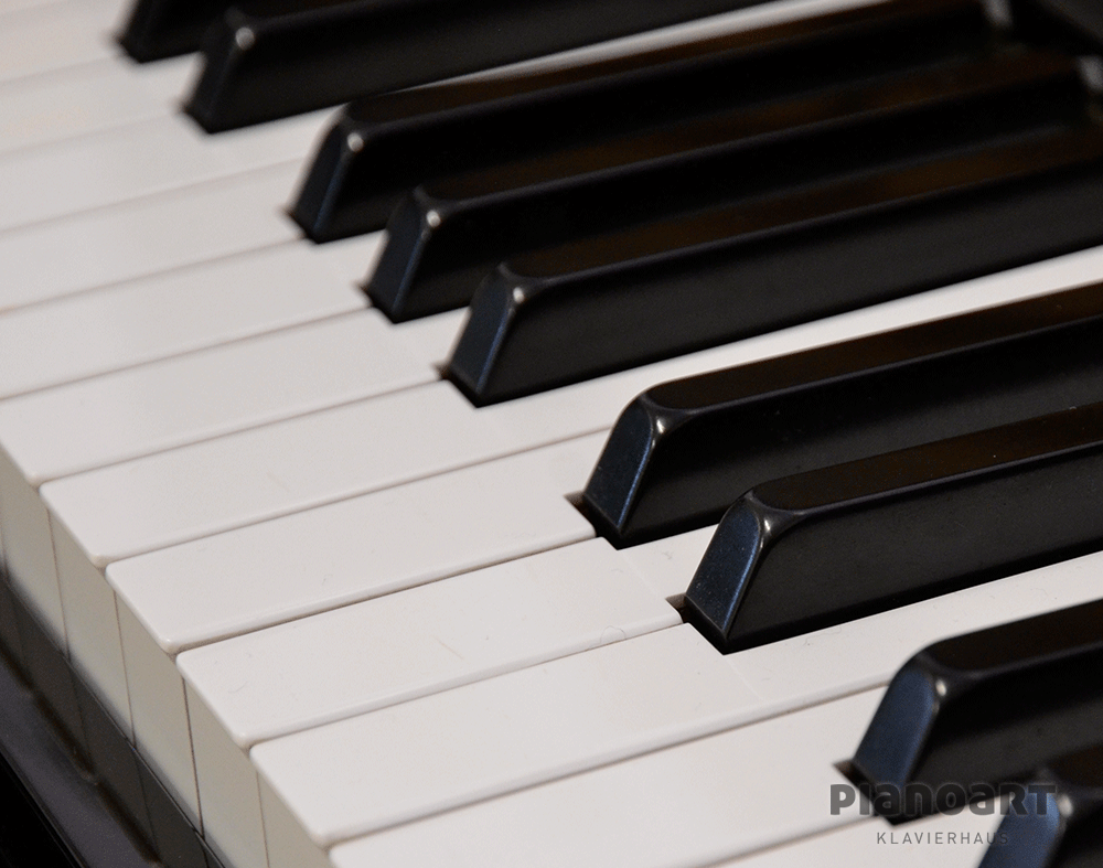 Yamaha_U3_Gebraucht_Klavier_Tasten