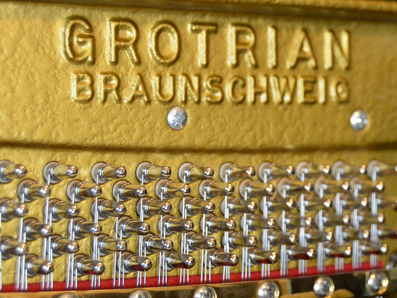 Grotrian Steinweg Klavier G118 Gussplatte