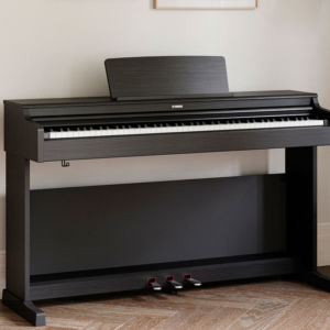 Yamaha-Arius-YDP-165B-Digital-Piano-Wohnzimmer01