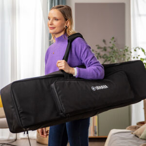 Yamaha P-145 und Softcase Tragetasche in Schwarz
