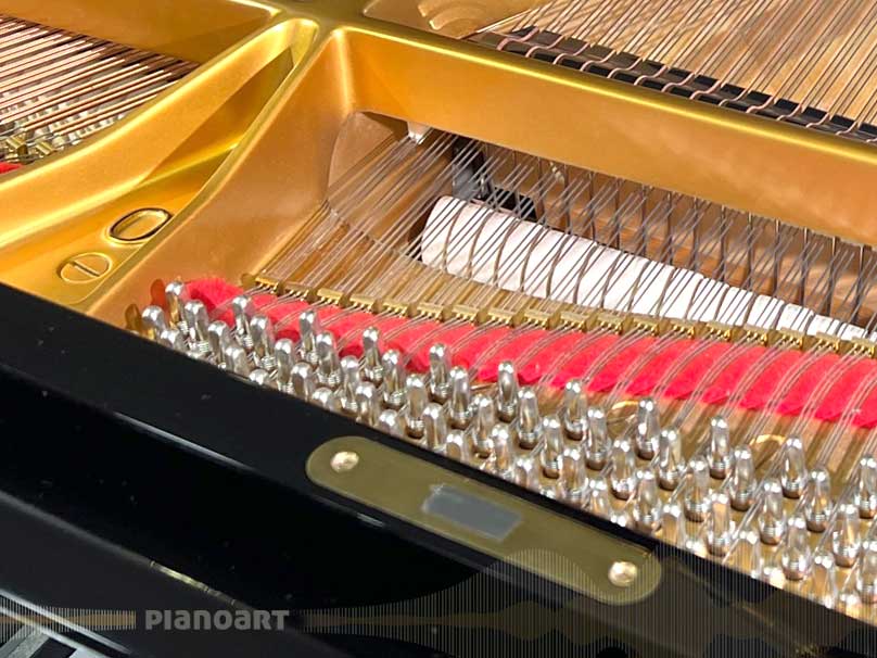 Gebrauchter Steinway O 180 Flügel Innenansicht