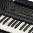 Yamaha PSR E-283 Keyboard Ansicht Tasten und Pult