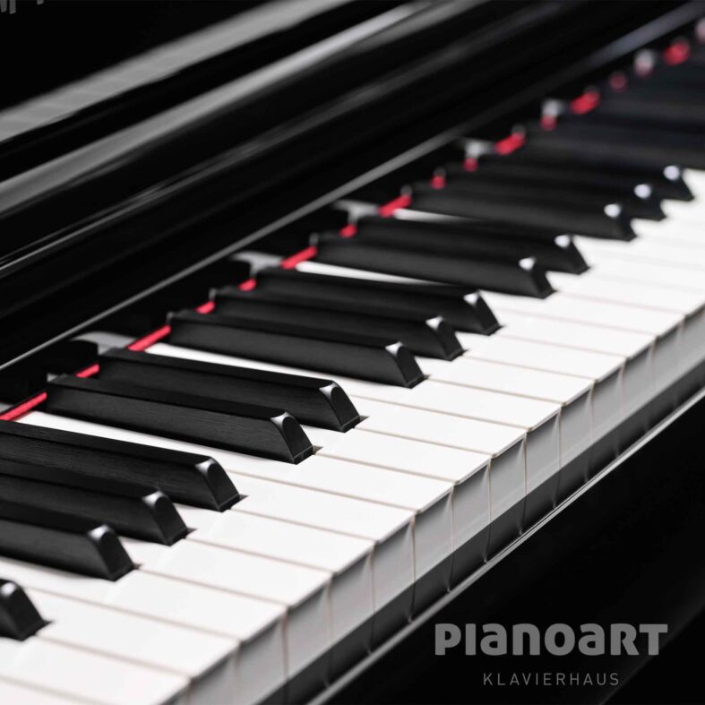 Tastatur eines Yamaha CLP-875 PE E-Pianos