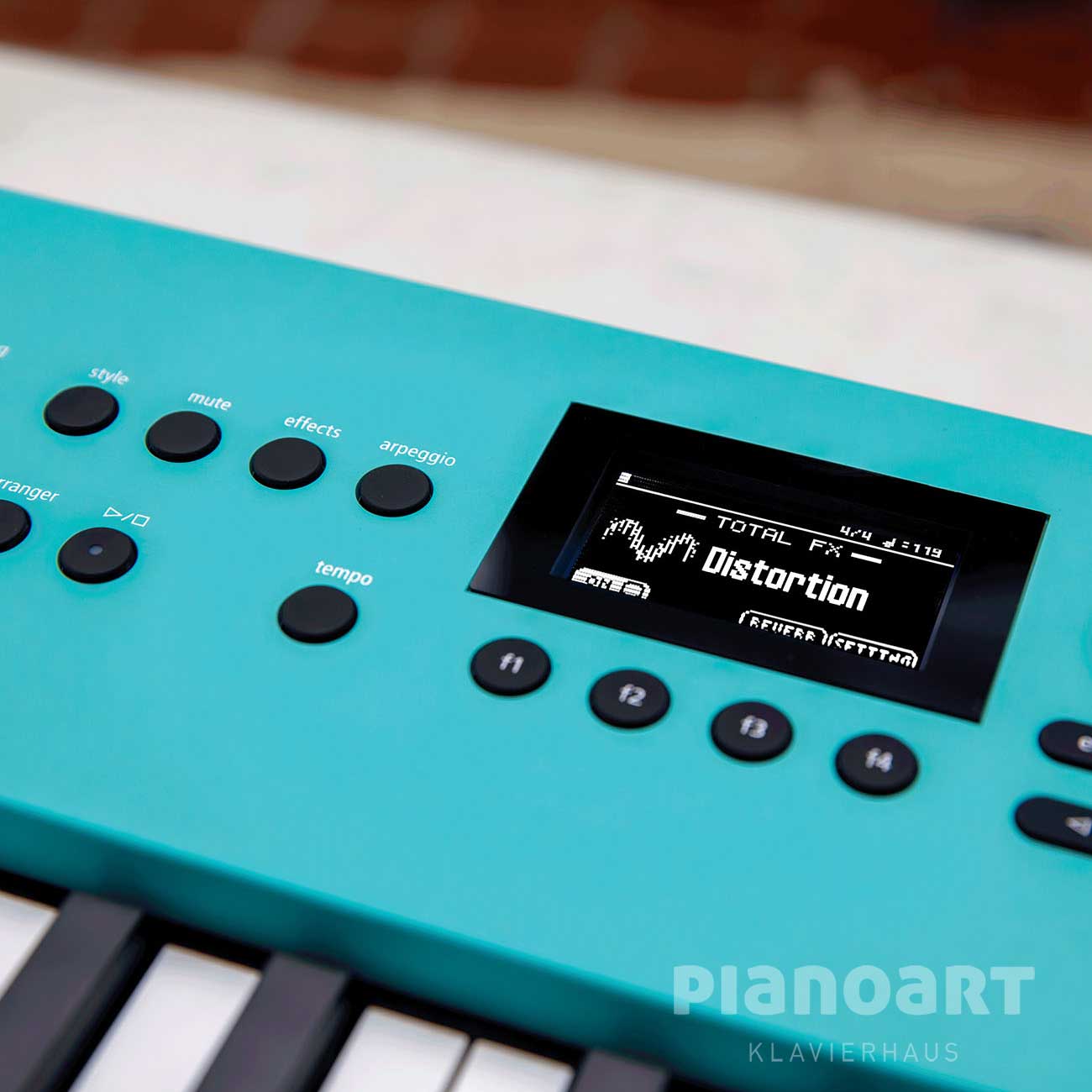roland-gokeys-3-keyboard-display-1