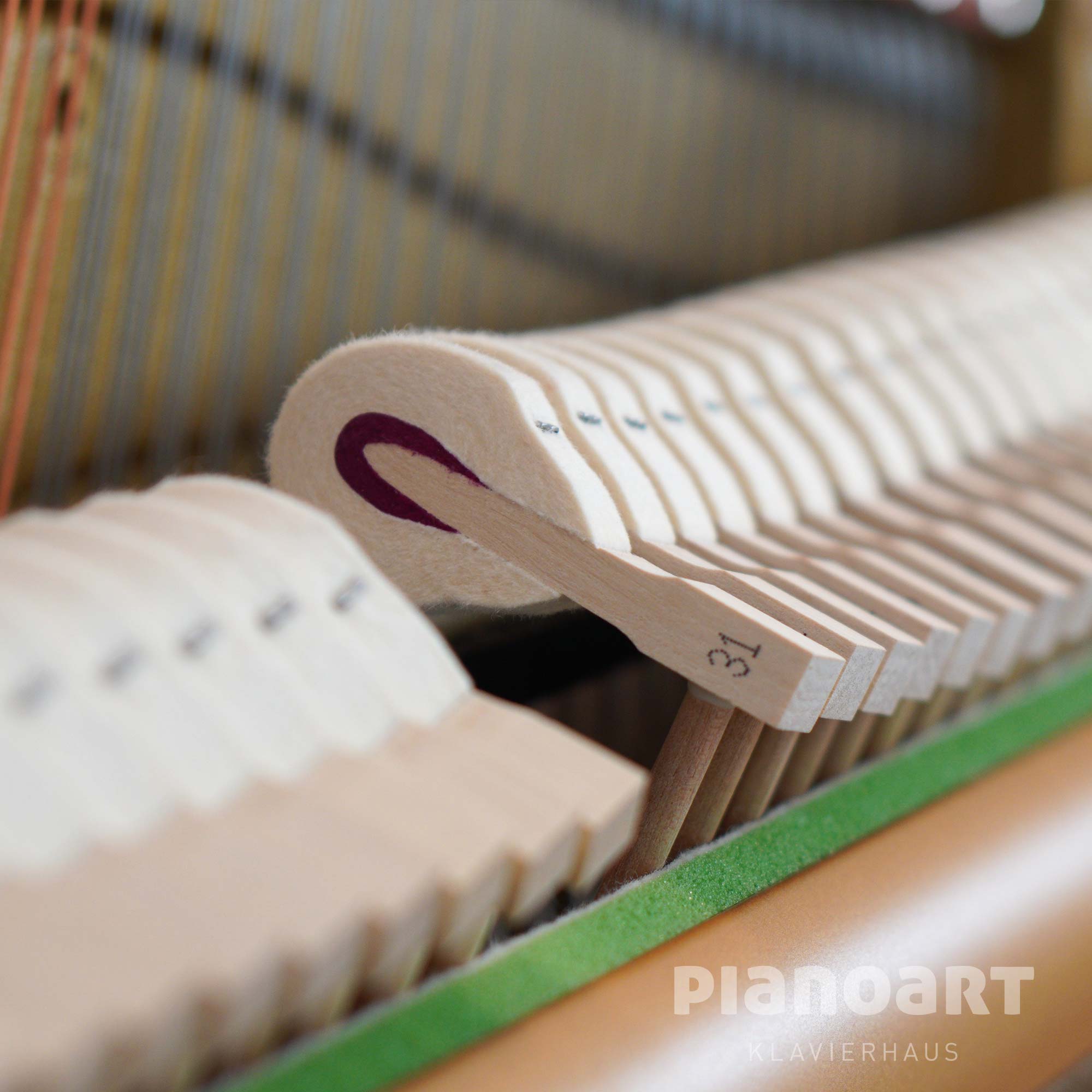 Hammerköpfe des Yamaha P121 Silentklavier gebraucht