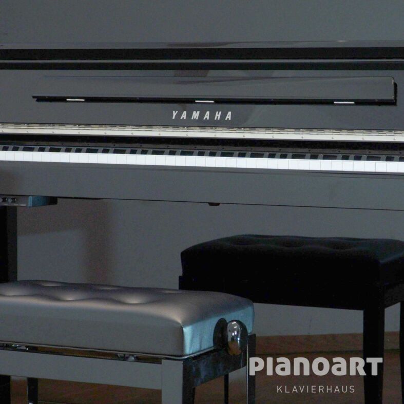 Yamaha P-121 SH2 PEC Gebraucht