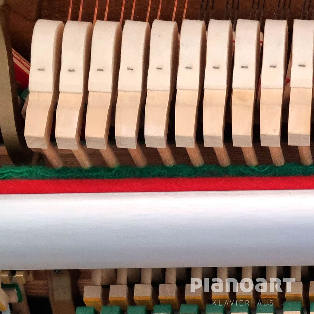 Hammerköpfe Ansicht des Gebraucht Klaviers C. Bechstein Modell 12