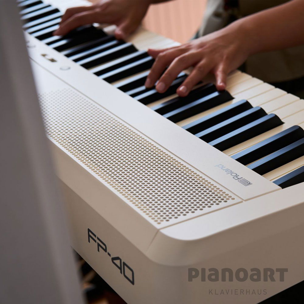 roland-fp-40-portable-piano